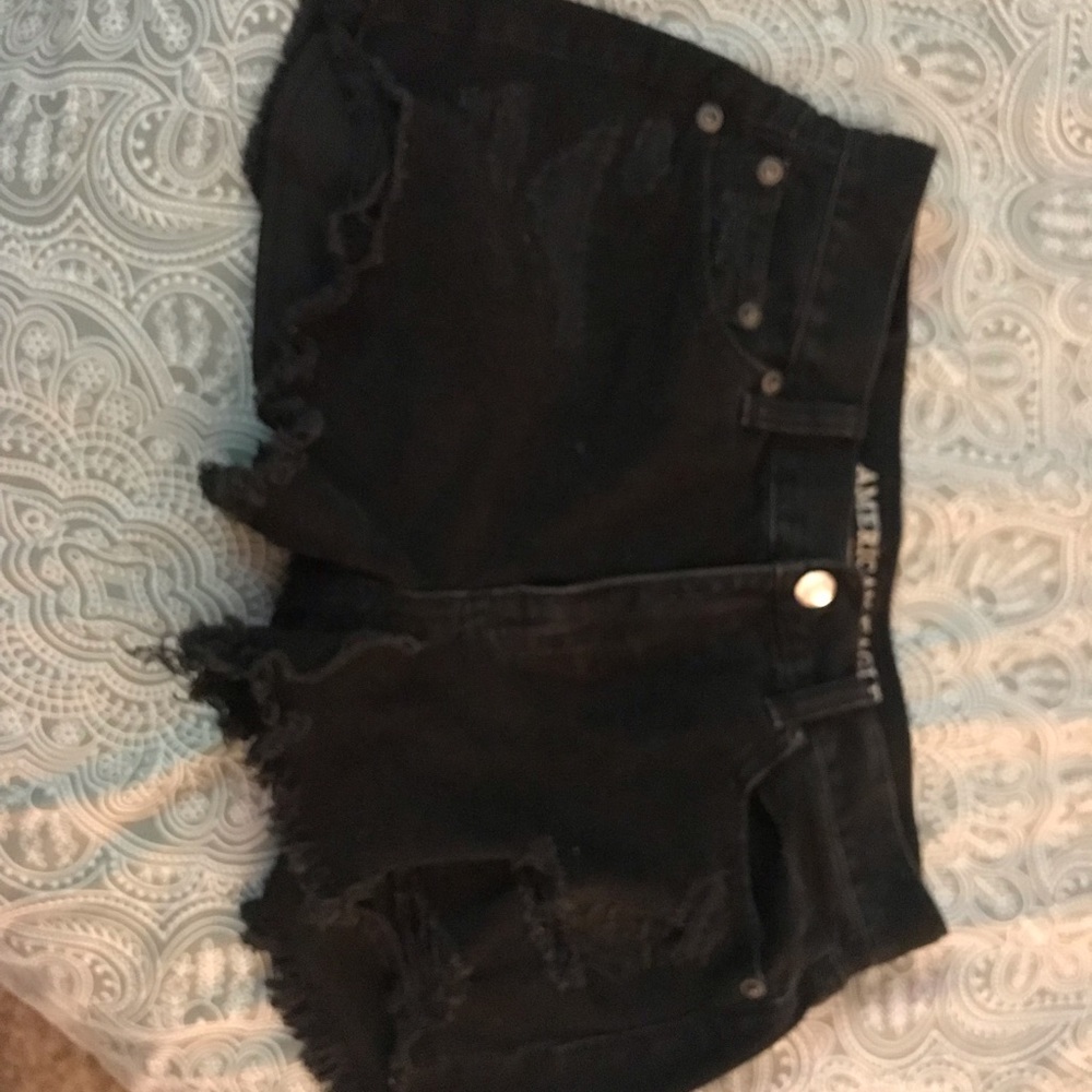 American Eagle black high waisted short shorts.